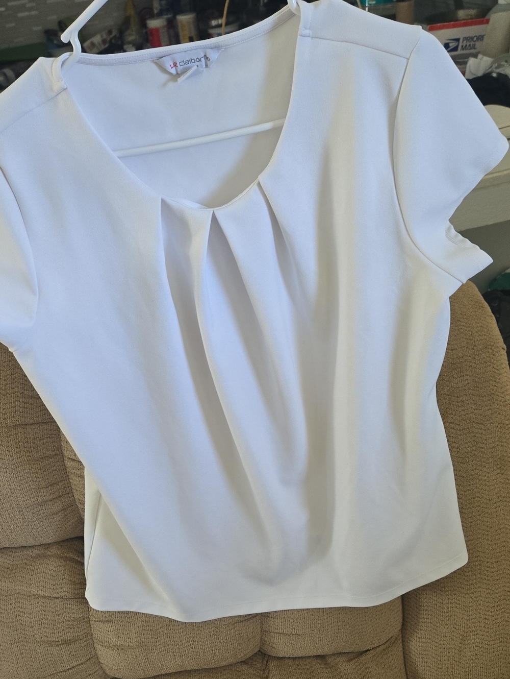Liz Claiborne White Pleated Short-Sleeve Women's Top Size L